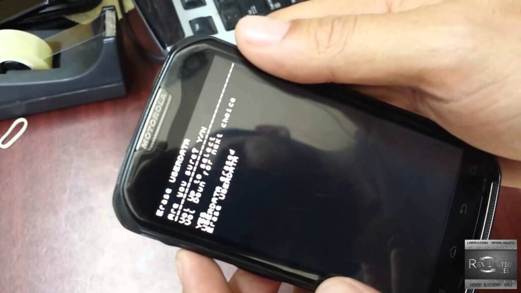 Desbloquear um Motorola Ferrari XT621 1