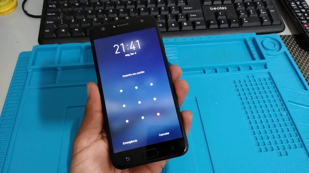 Como resetar o zenfone 4 selfie pro 1