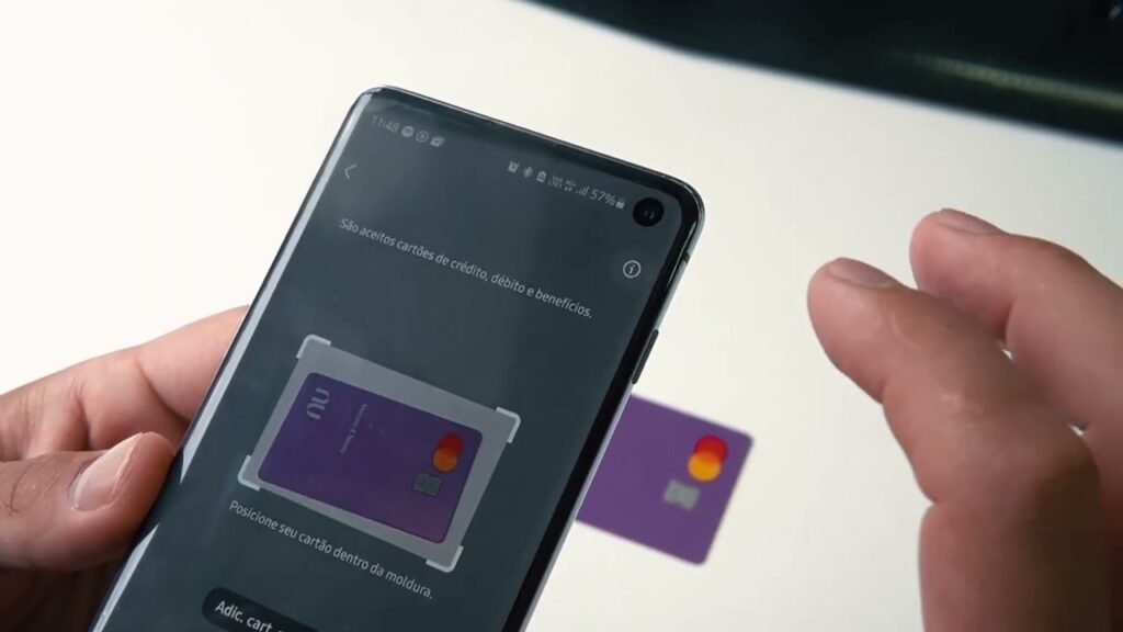 Como cadastrar cartao no samsung pay 1