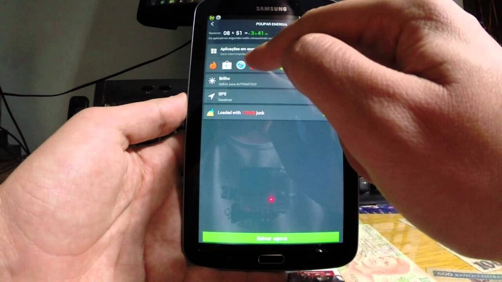Como usar o battery doctor para poupar bateria do celular android 1