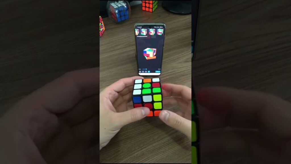 Como resolver o cubo magico app mostra passo a passo para montar 1