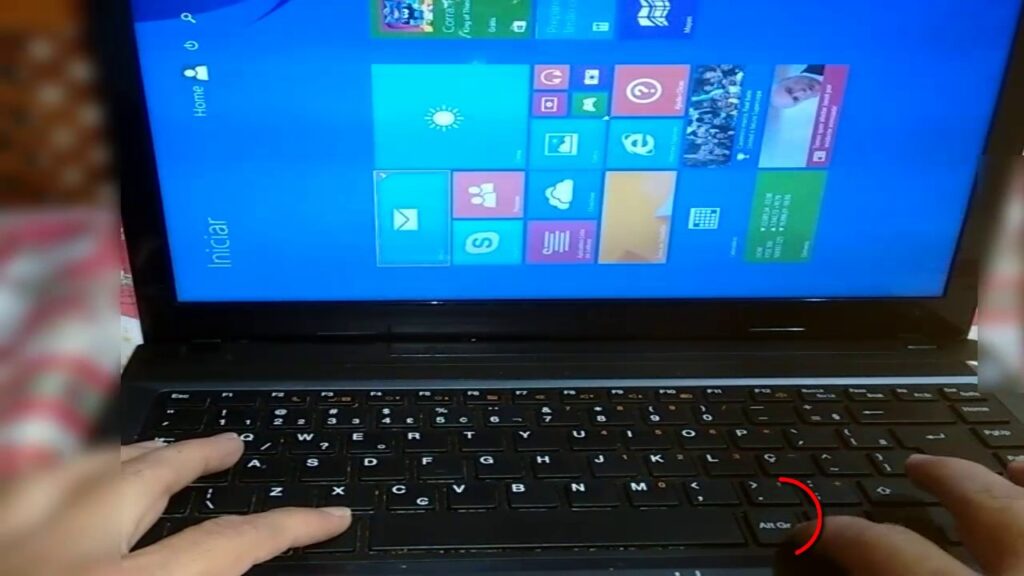 Como desvirar a tela do notebook 1