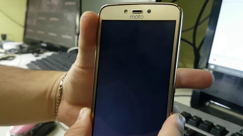 Como ativar o bloqueio por senha no moto c plus 1