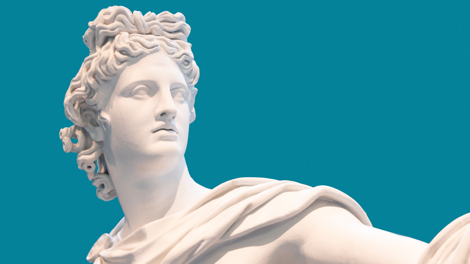 Escultura clásica de Apolo simbolizando la influencia y los dones de los dioses griegos