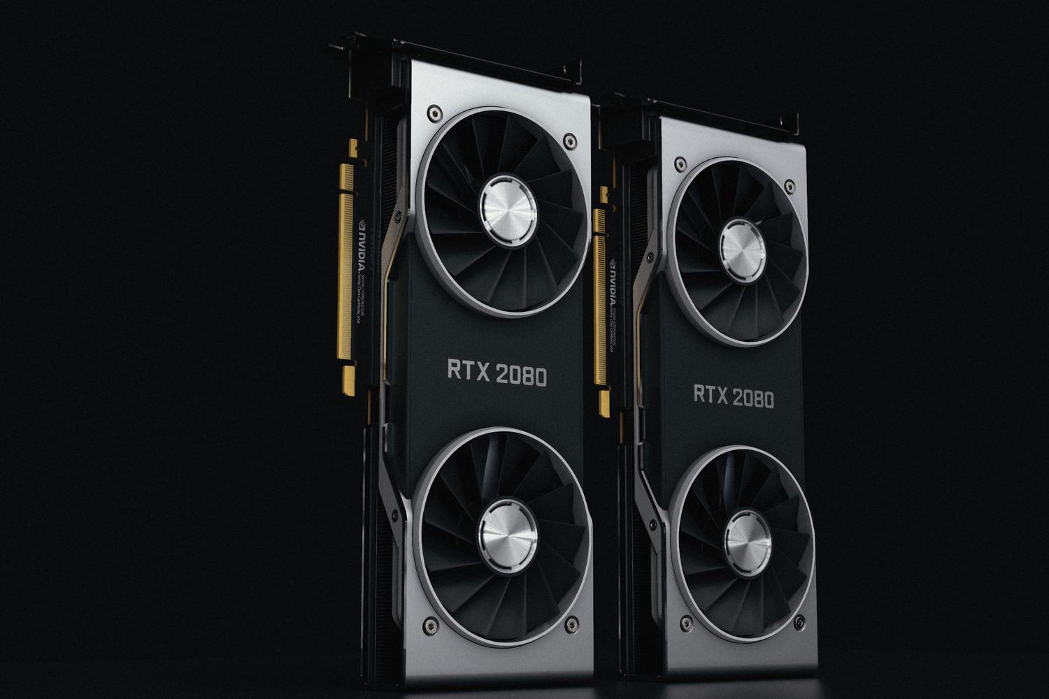 Primer plano de tarjetas gráficas de alto rendimiento, representando el hardware de AMD compatible con los drivers RADV.