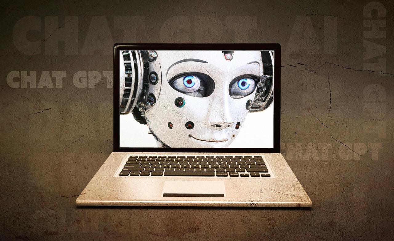 Computadora portátil mostrando la interfaz de un chatbot de inteligencia artificial, simbolizando la automatización.